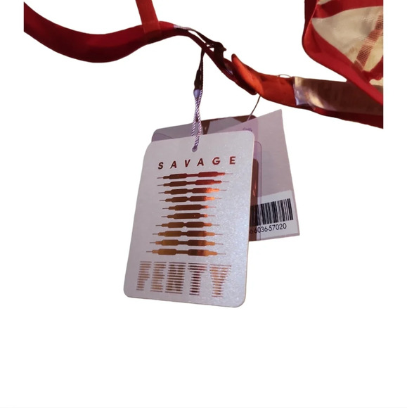 Savage x Fenty Mesh Red Velvet Bra size Small sexy brat - Picture 6 of 8